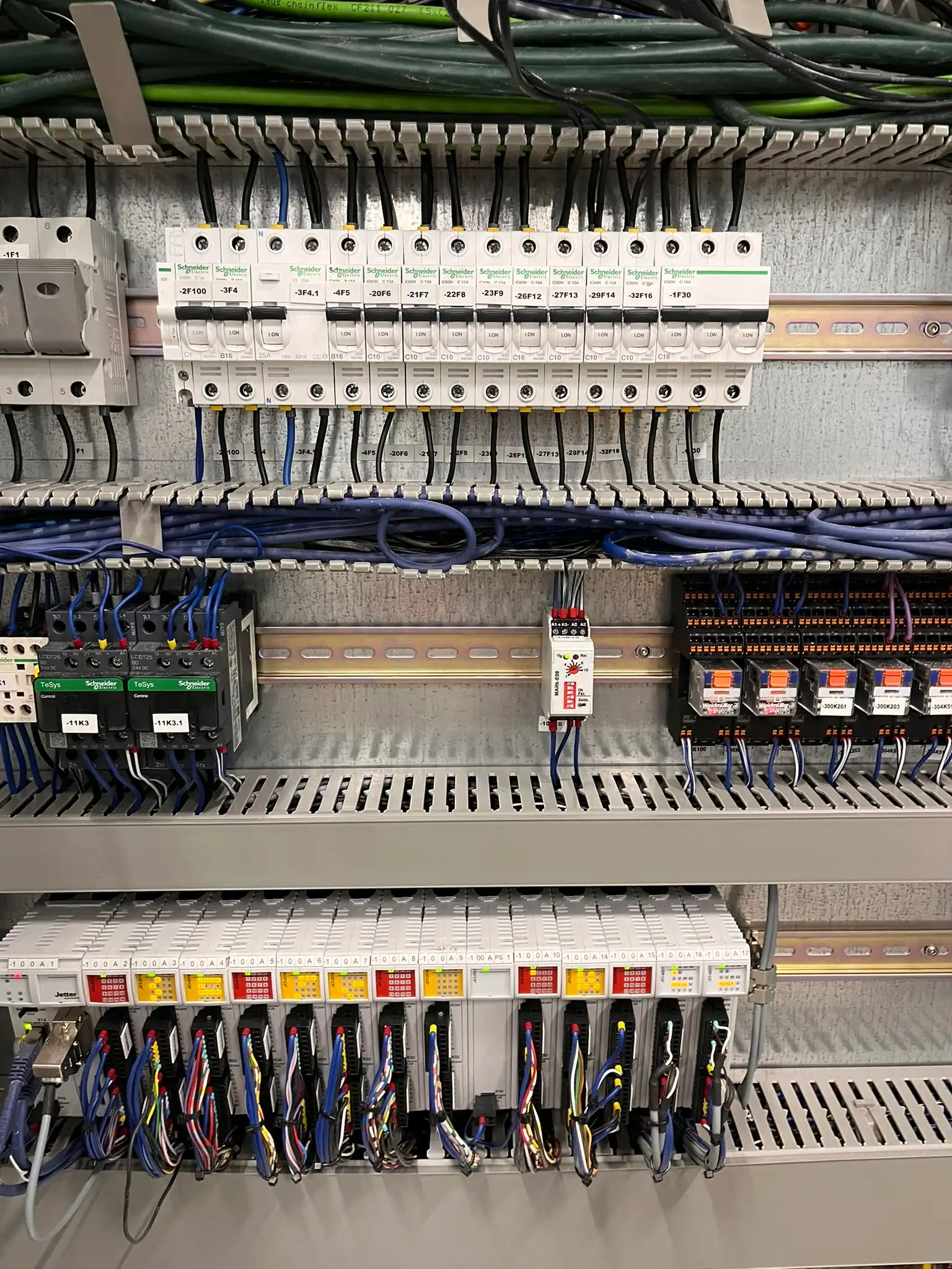 Průmyslová instalace