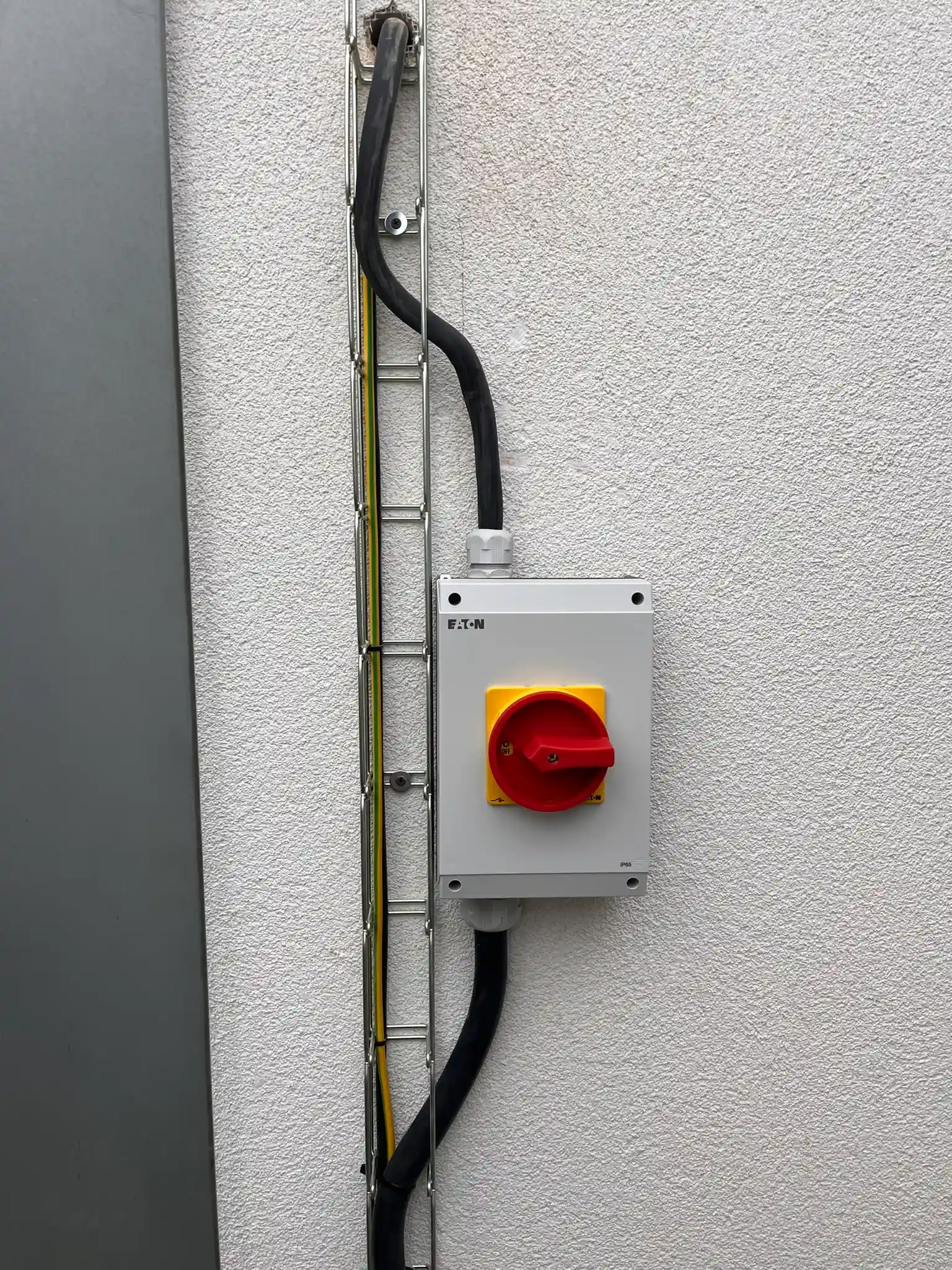 Průmyslová instalace